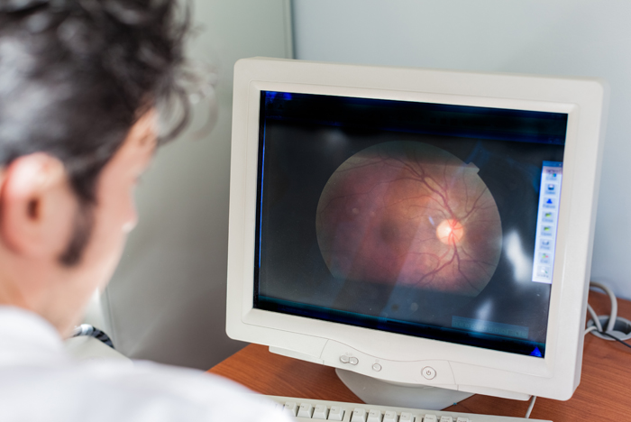 Types and treatments for retinal conditions.