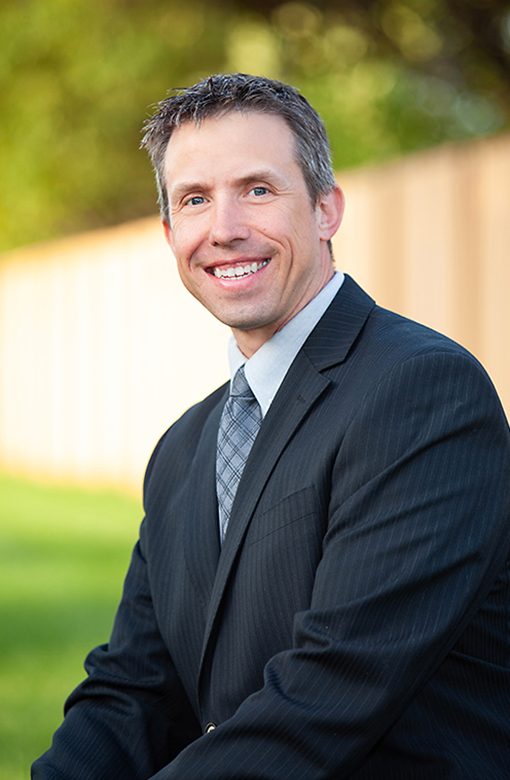 Mankato Ophthalmologist, Dr. Seth Consoer 